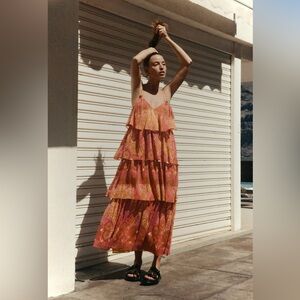 (NWT) Zara Printed ruffled dress